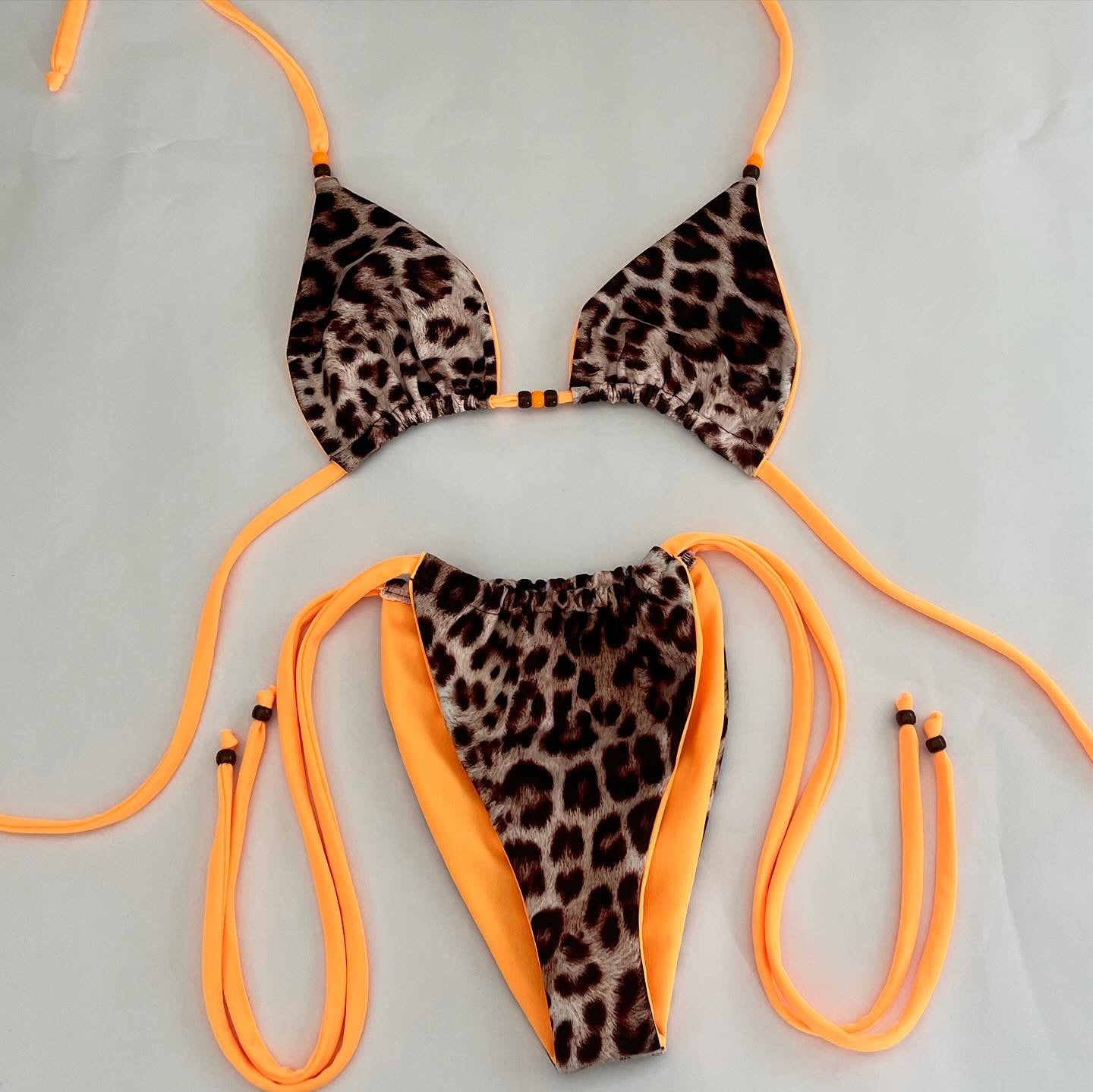 LEOPARD & ORANGE TRIANGLE SET