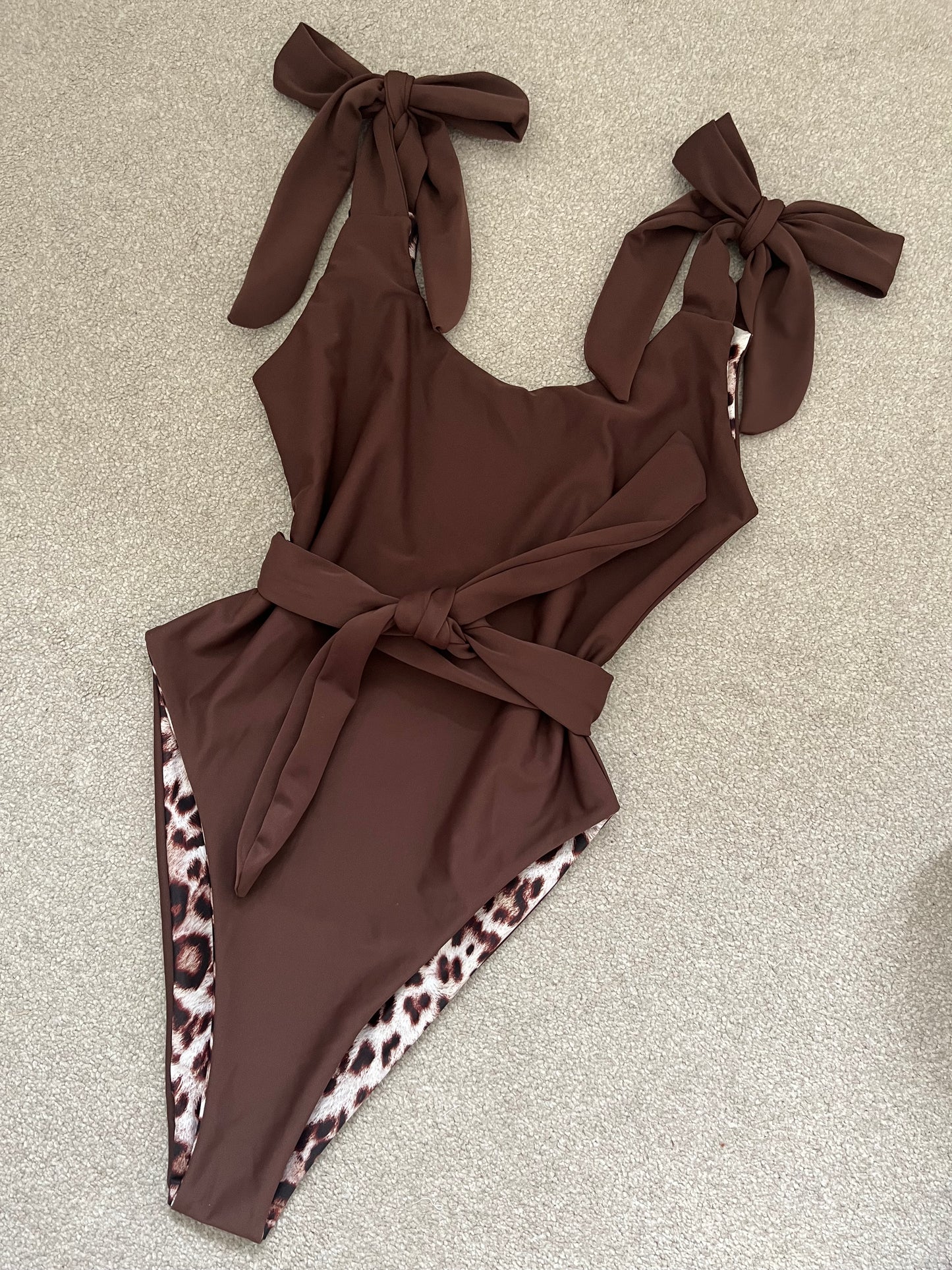 TIE UP REVERSIBLE LEOPARD SWIMSUIT