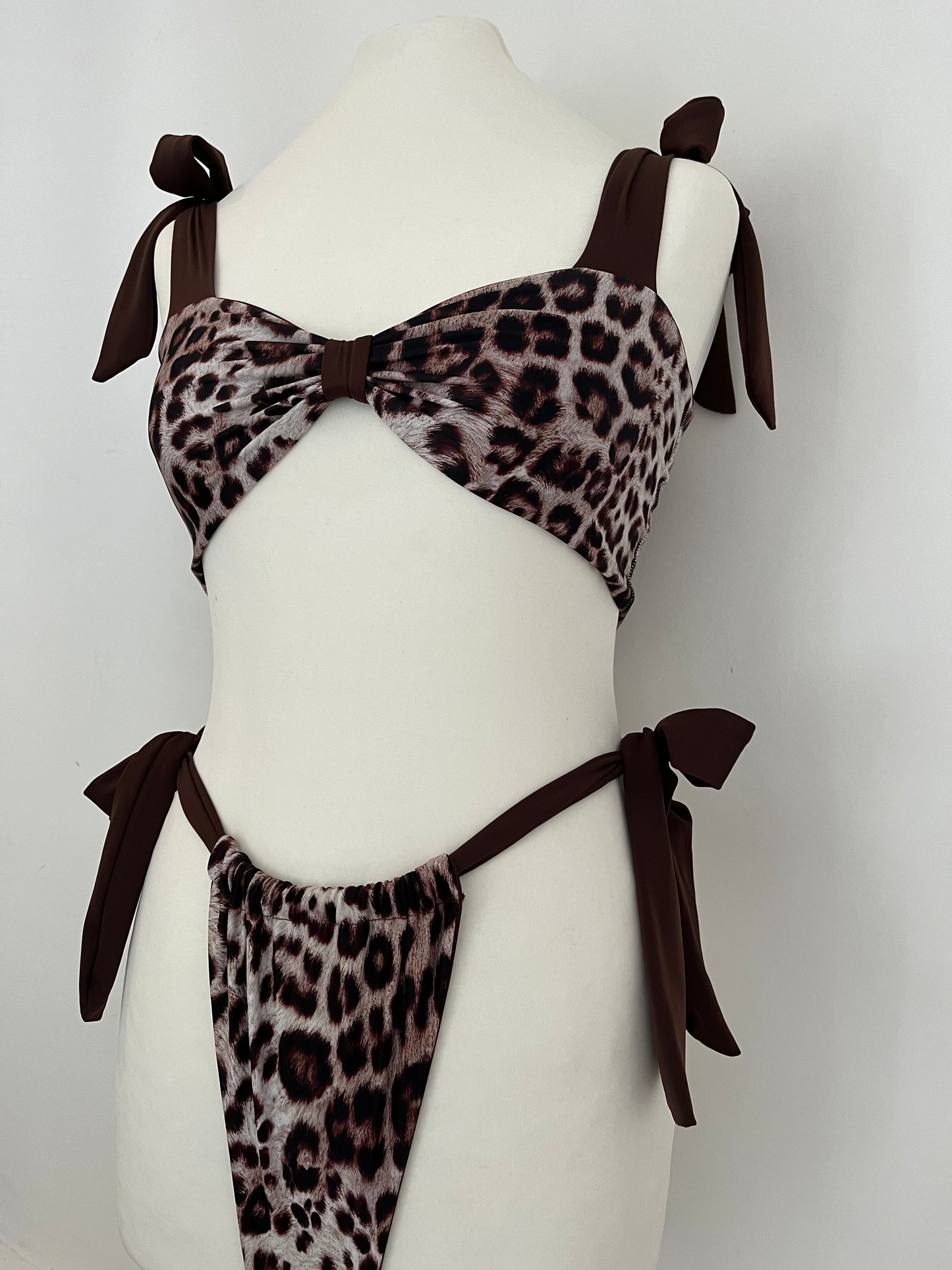 LEOPARD CONTRAST BANDEAU SET